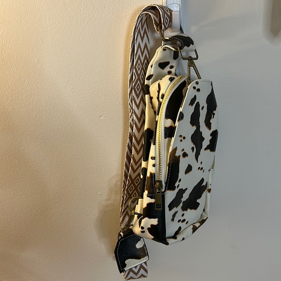 COW Vegan Leather Sling Bag - Picture 6 of 11